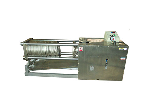 不銹鋼材質(zhì)全自動(dòng)臥式液壓榨油機(jī)DLW-100DS,自動(dòng)壓榨退榨，古法榨油機(jī)